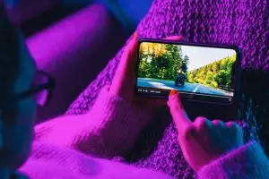 5 Langkah cerdas nonton film streaming makin asyik tanpa gangguan