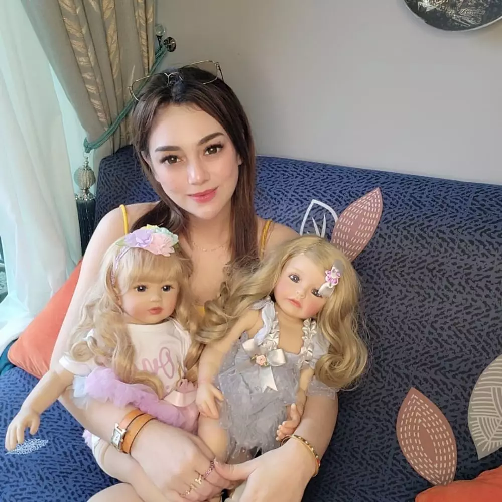 Fakta perceraian Celine Evangelista © 2021 brilio.net