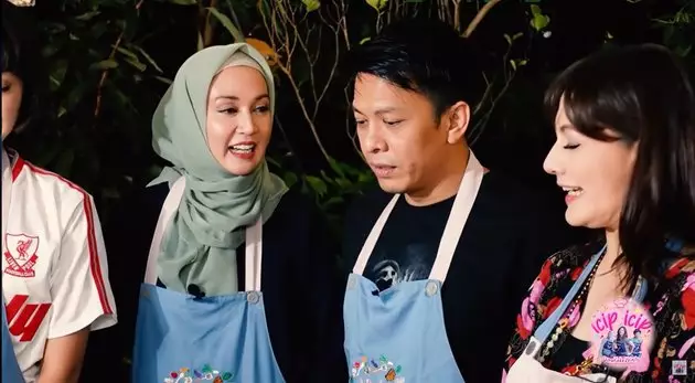 Potret kebersamaan Ariel Noah dan Dina Lorenza Instagram