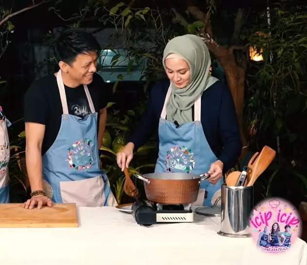 Potret kebersamaan Ariel Noah dan Dina Lorenza Instagram