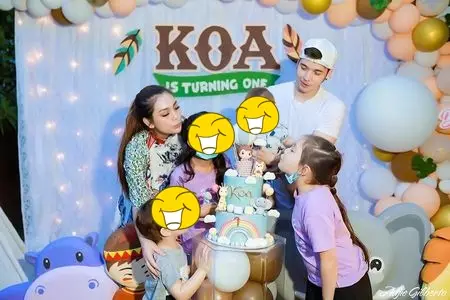 Perjalanan cinta Celine dan Stefan berbagai sumber Perjalanan cinta Celine dan Stefan berbagai sumber