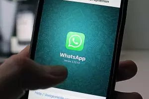 Nama serupa, 4 aplikasi mod ini malah bikin WhatsApp kamu terblokir