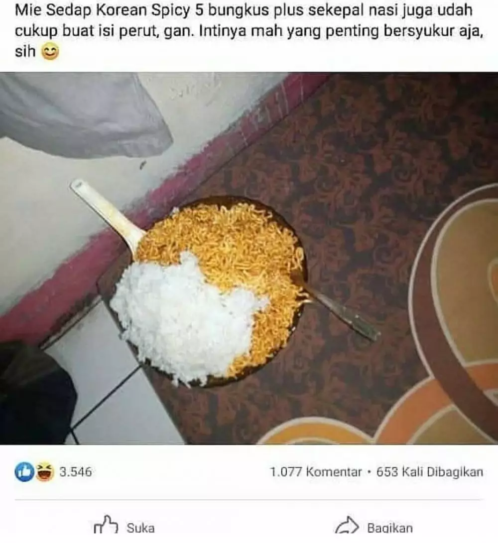 status fb pas di dapur nyeleneh banget © 2021 instagram.com