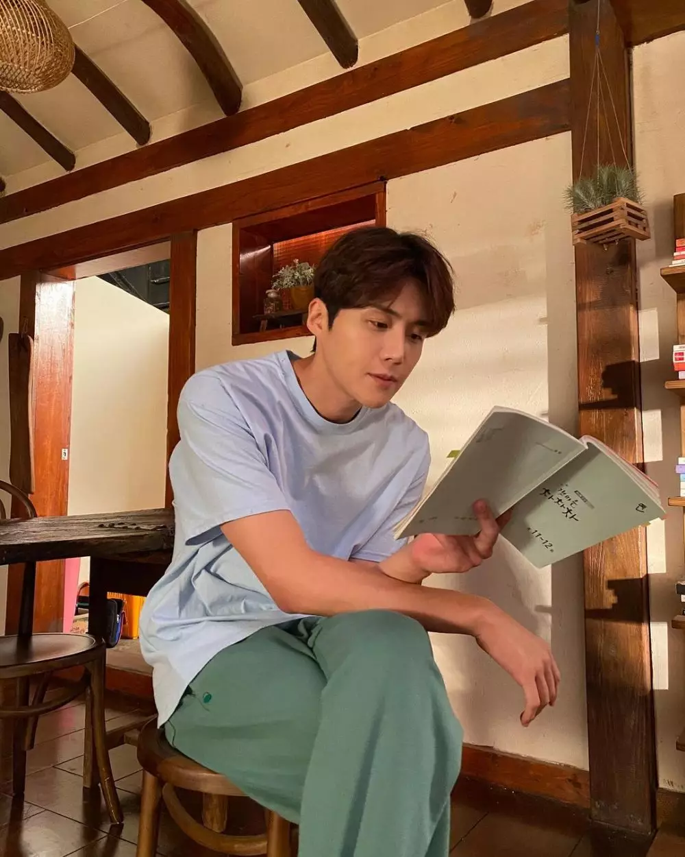 Pengakuan mantan pacar Kim Seon-ho © Instagram