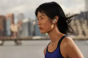 Bisa dengar musik hingga 6 jam, ini 5 fitur menarik AirPods generasi 3