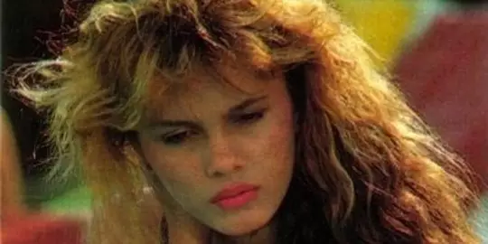 Potret lawas aktris di film Warkop DKI berbagai sumber Potret lawas aktris di film Warkop DKI berbagai sumber