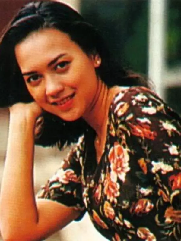 Potret lawas aktris di film Warkop DKI berbagai sumber Potret lawas aktris di film Warkop DKI berbagai sumber