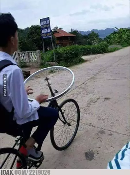 yang penting setir bundar walau bikin heran © 2021 1cak.com yang penting setir bundar walau bikin heran © 2021 1cak.com