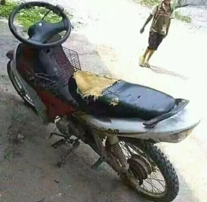 yang penting setir bundar walau bikin heran © 2021 1cak.com yang penting setir bundar walau bikin heran © 2021 1cak.com