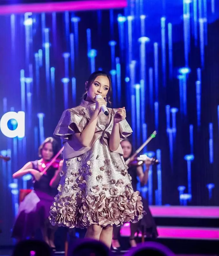 Lyodra Ginting masuk nominasi MTV EMA, intip 7 gayanya ketika manggung © 2021 brilio.net