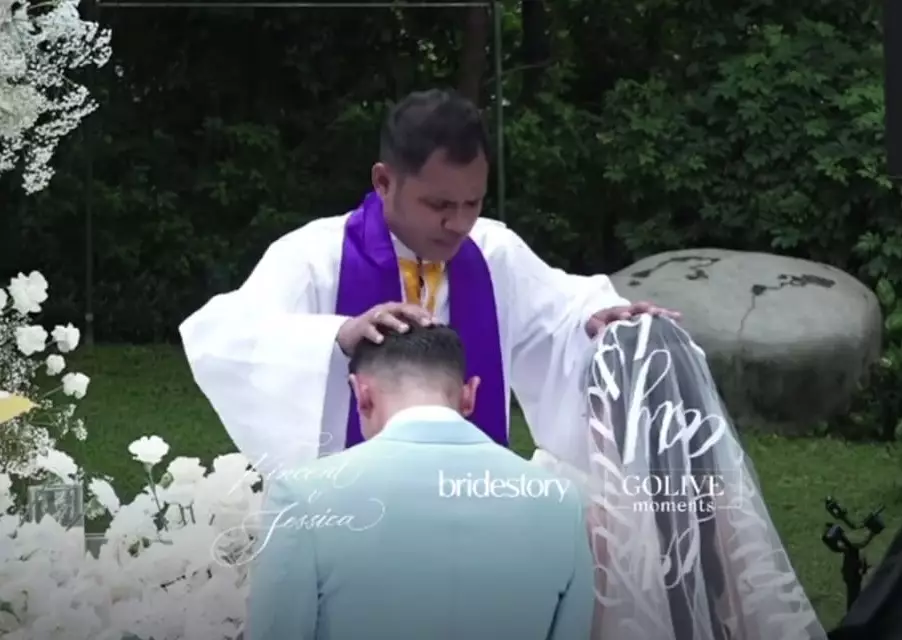 Momen pemberkatan Jessica Iskandar © Instagram