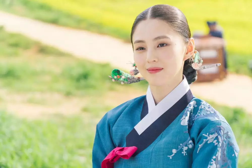 Karakter Han Soe-he di drama Berbagai sumber 