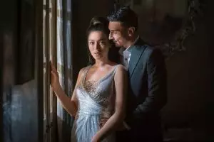 9 Detail pernikahan Jessica Iskandar & Vincent Verhaag, serba monokrom