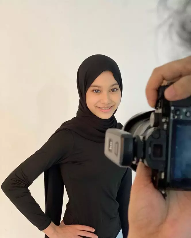 pesona 7 anak presenter tampan ini bikin jatuh hati Instagram