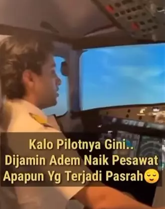 pilot mengaji saat terbang © 2021 Instagram pilot mengaji saat terbang © 2021 Instagram