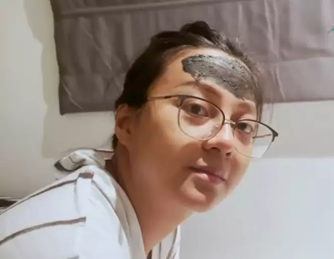 seleb pakai pilis usai melahirkan © berbagai sumber