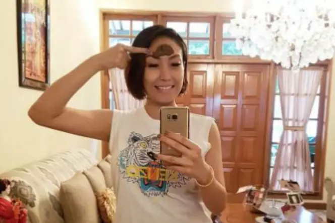 seleb pakai pilis usai melahirkan © berbagai sumber