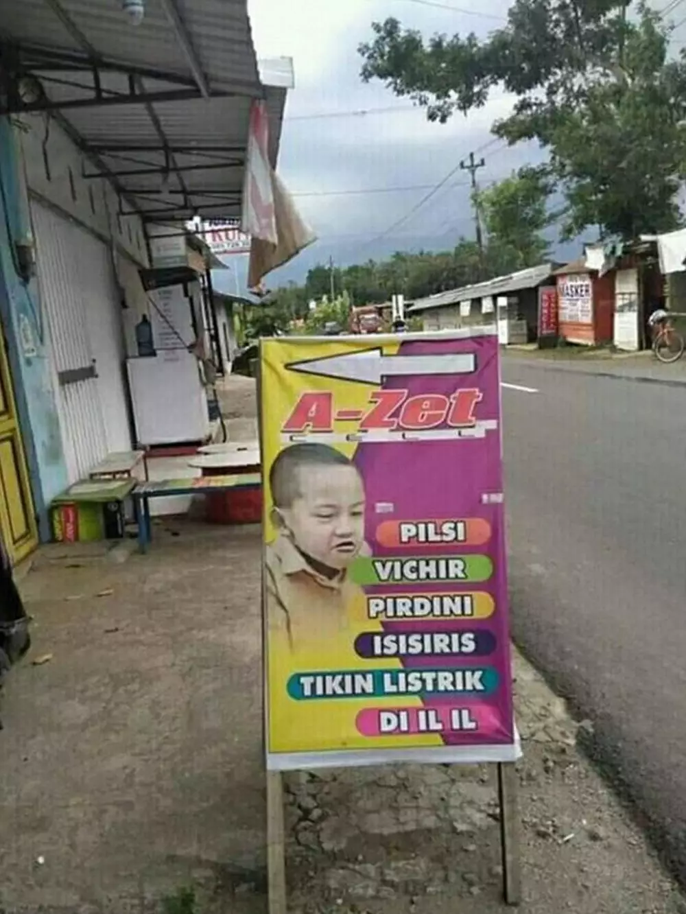 cara promosi pakai huruf i yang bingungin banget © 2021 twitter.com