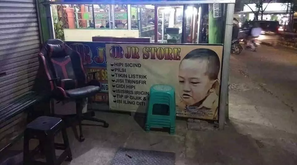 cara promosi pakai huruf i yang bingungin banget © 2021 twitter.com