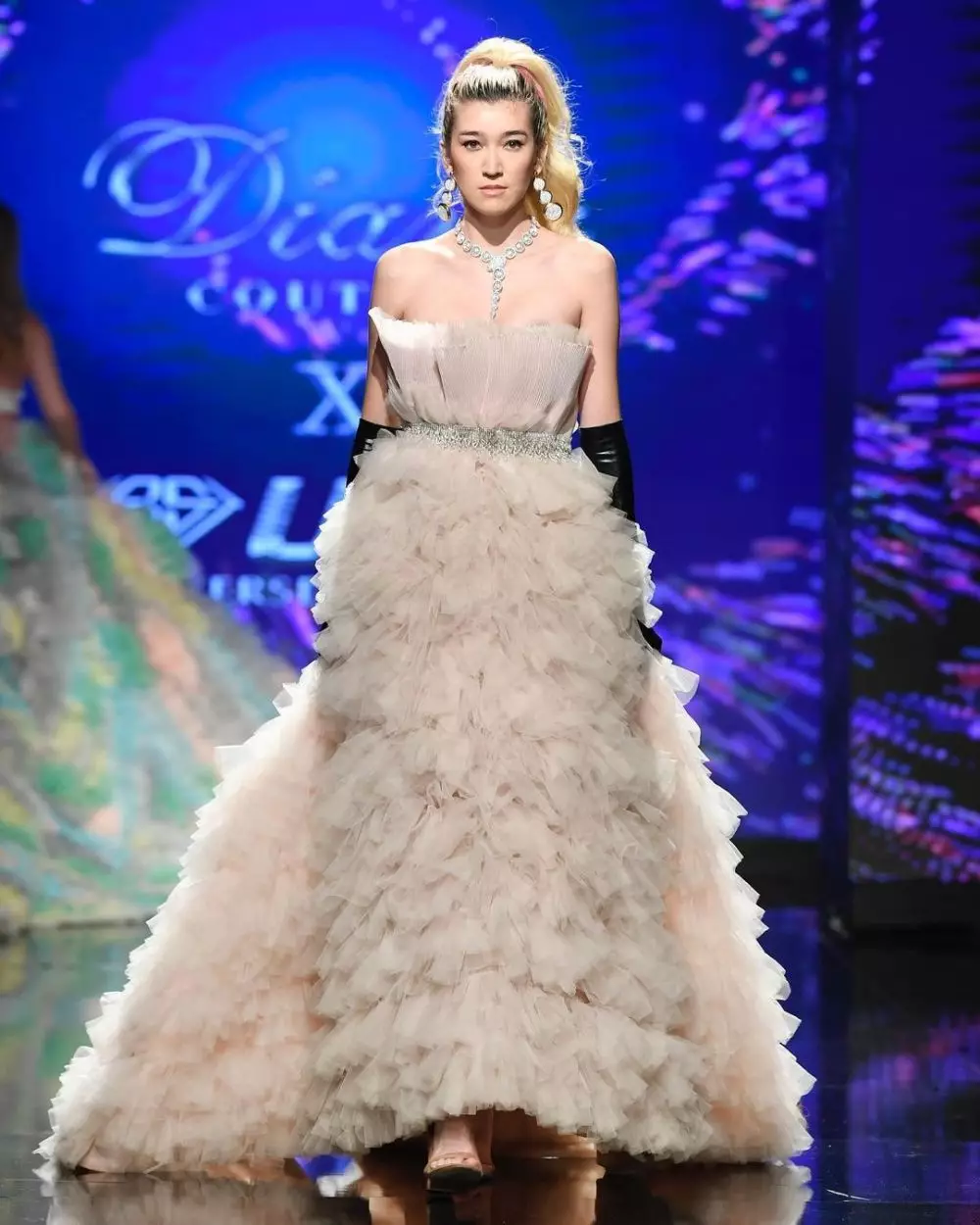 Koleksi baru Diana Couture © 2021 brilio.net Koleksi baru Diana Couture © 2021 brilio.net