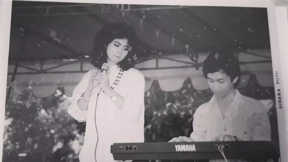 potret masa muda Vina Panduwinata © berbagai sumber potret masa muda Vina Panduwinata © berbagai sumber