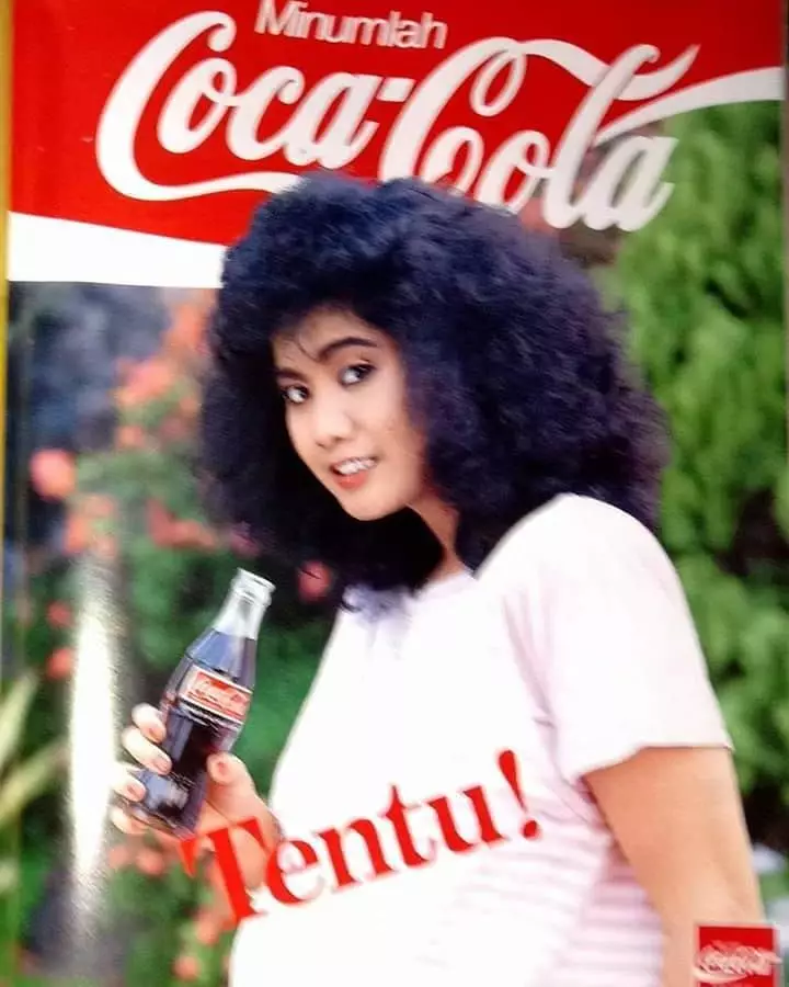 potret masa muda Vina Panduwinata © berbagai sumber potret masa muda Vina Panduwinata © berbagai sumber