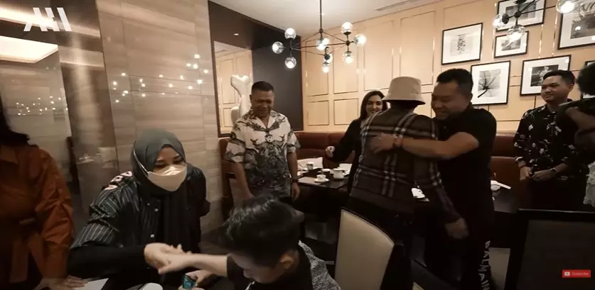 Momen dinner keluarga Hermansyah & Lemos © berbagai sumber