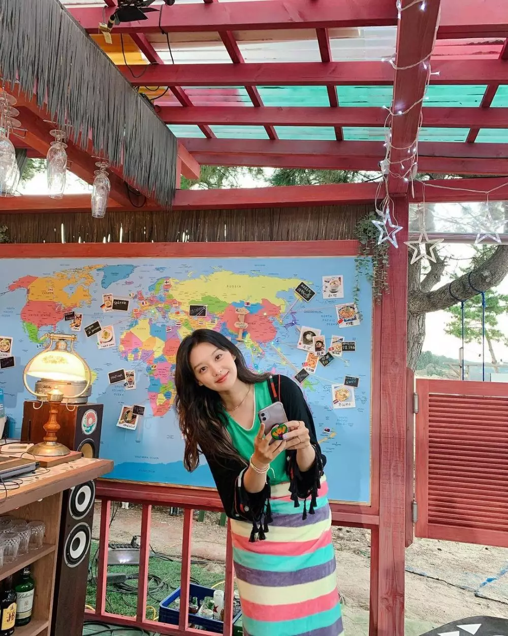 Perjalanan karier Kim Ji-won © Instagram Perjalanan karier Kim Ji-won © Instagram