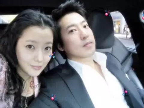 Potret lawas Park Hee-soon Berbagai sumber 