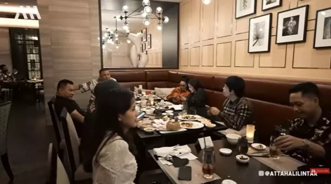 Potret keluarga Anang dan Krisdayanti © berbagai sumber Potret keluarga Anang dan Krisdayanti © berbagai sumber