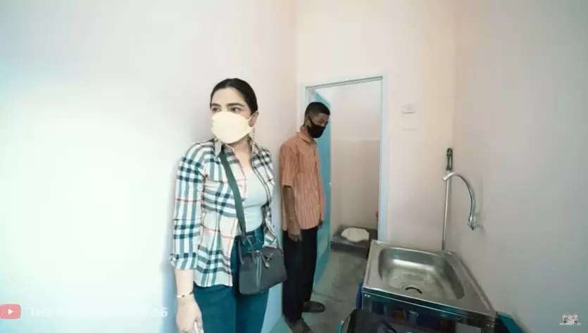 potret rumah warga usai direnovasi Ashanty © YouTube