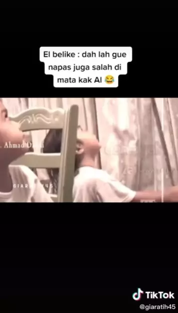 Viral video lawas Al Ghazali marahin El Rumi © TikTok Viral video lawas Al Ghazali marahin El Rumi © TikTok