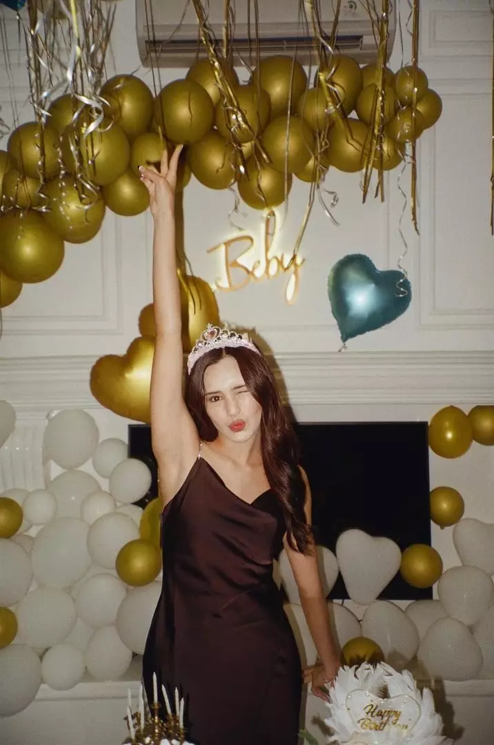 Beby Tsabina © 2021 Instagram