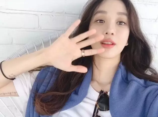 aktris Korea ini punya tato tersembunyi © berbagai sumber aktris Korea ini punya tato tersembunyi © berbagai sumber