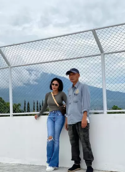 gedung sekolah Yuni Shara © 2021 brilio.net