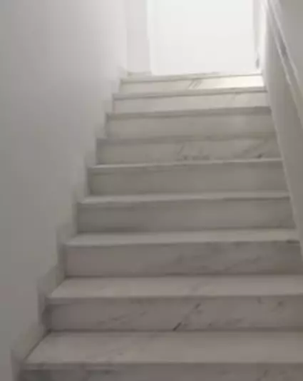 gedung sekolah Yuni Shara © 2021 brilio.net