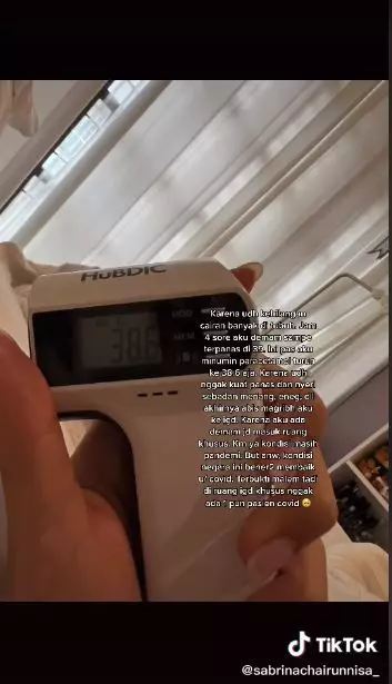 kisah sabrina keracunan makanan © instagram