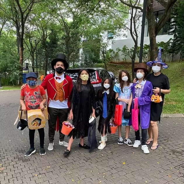 seleb rayakan halloween © instagram seleb rayakan halloween © instagram