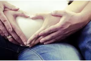 Kisah wanita dituntut suami agar lahiran normal, alasannya bikin geram