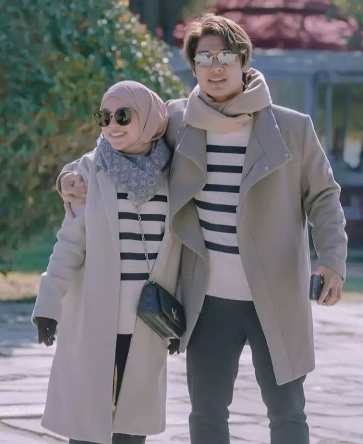 Gaya baby bump Lesty Kejora di Turki Berbagai sumber 