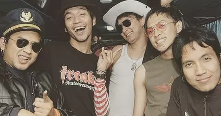 Potret lawas clubeighties Instagram Potret lawas clubeighties Instagram