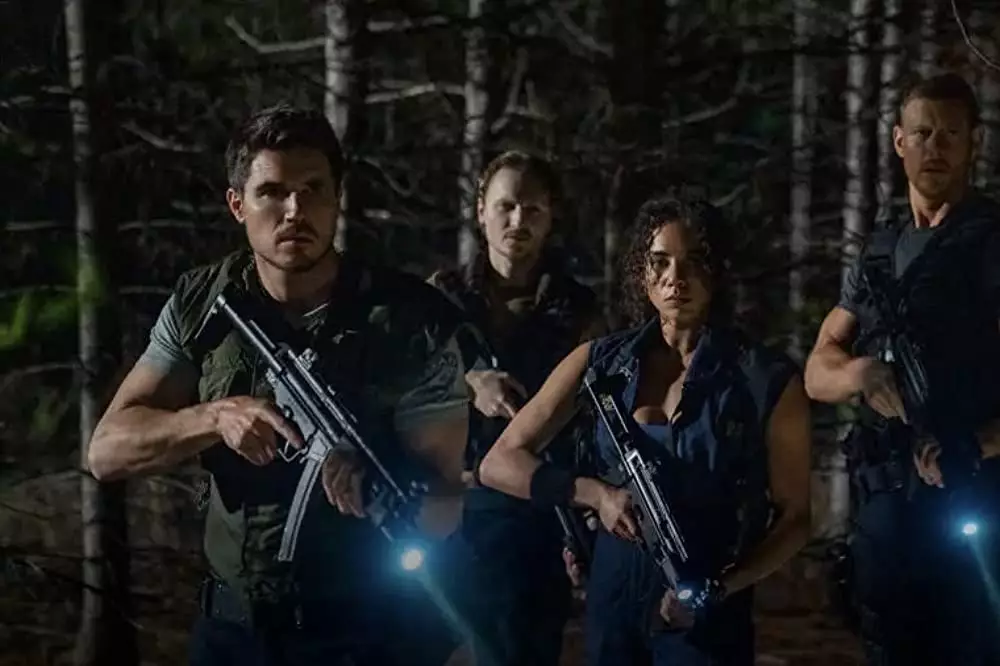 Chris Redfield di Resident Evil berbagai sumber