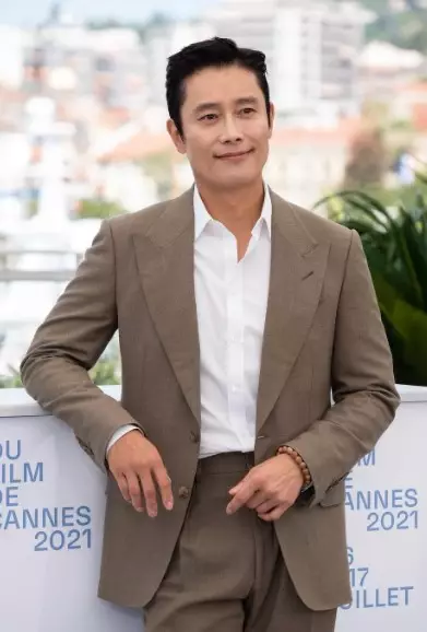 aktor Korea ini tetap eksis di dunia hiburan © Instagram aktor Korea ini tetap eksis di dunia hiburan © Instagram