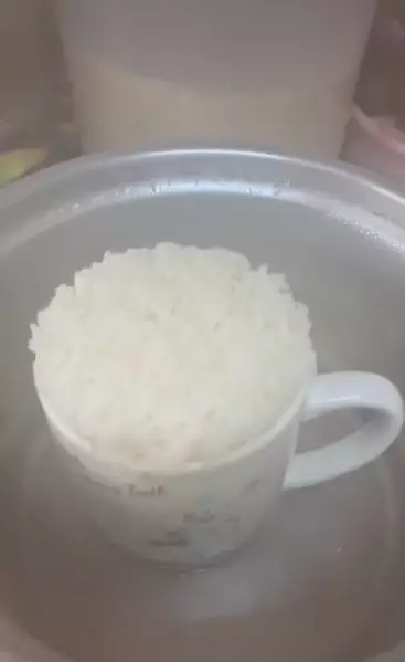 Tips masak nasi secukupnya ini kreatif abis TikTok Tips masak nasi secukupnya ini kreatif abis TikTok