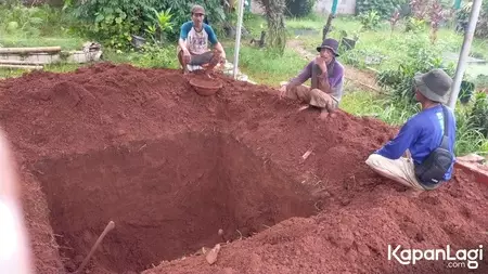 potret terkini lokasi pemakaman Vanessa Angel & suami © KapanLagi.com potret terkini lokasi pemakaman Vanessa Angel & suami © KapanLagi.com