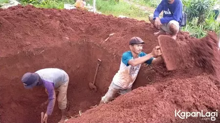 potret terkini lokasi pemakaman Vanessa Angel & suami © KapanLagi.com potret terkini lokasi pemakaman Vanessa Angel & suami © KapanLagi.com