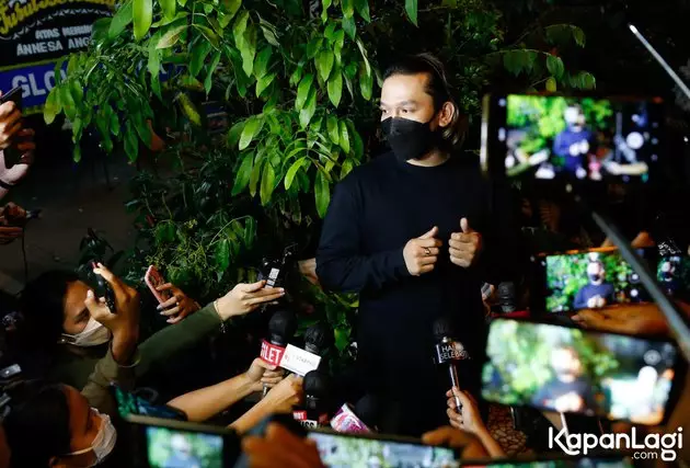 seleb hadiri pemakaman Vanessa Angel © 2021 brilio.net