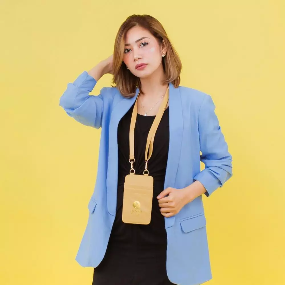 potret delta hesti istri tom liwafa © instagram