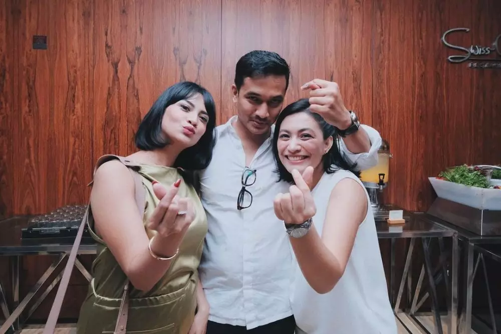 Kenangan Vanessa Angel dengan Shara Sulthana © Instagram