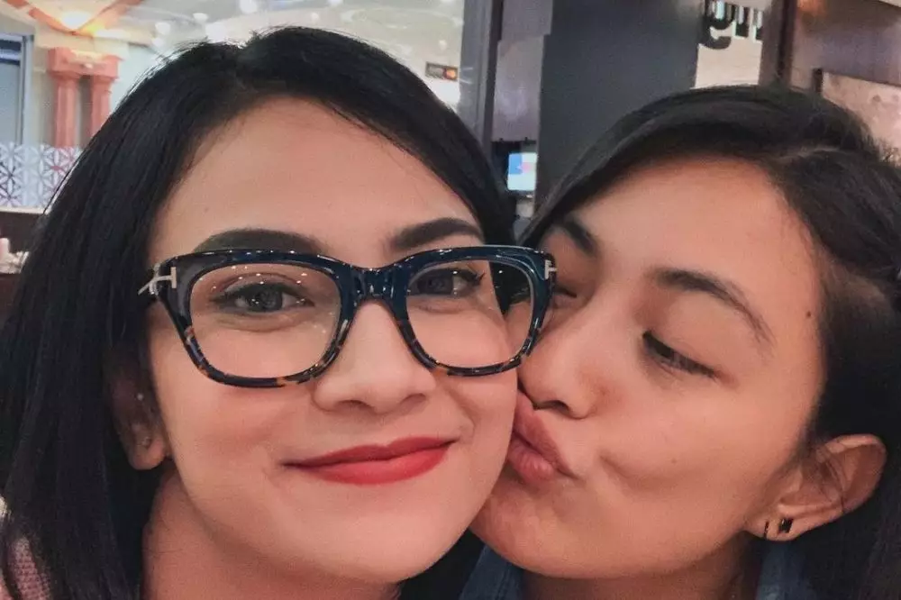 Kenangan Vanessa Angel dengan Shara Sulthana © Instagram